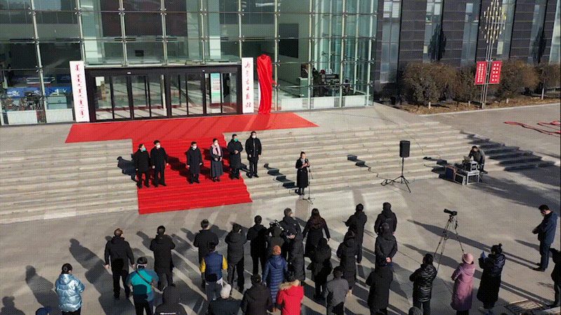 上海VI设计全套服务内容揭秘：全方位塑造品牌形象